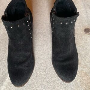 Minnetonka Women’s Brie Side Zip Boots Dark Gray 7.5